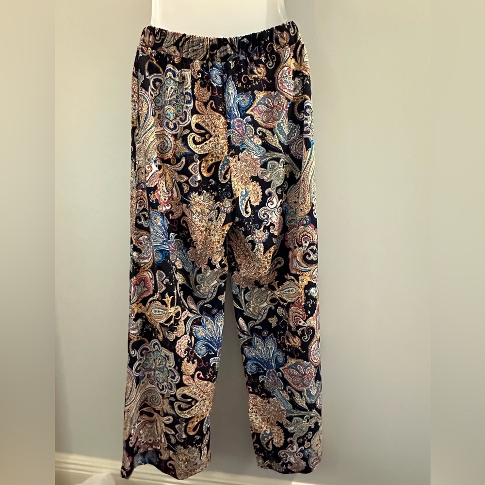Emery Rose Boho paisley print size Large lightweight pants - Picture 3 of 5